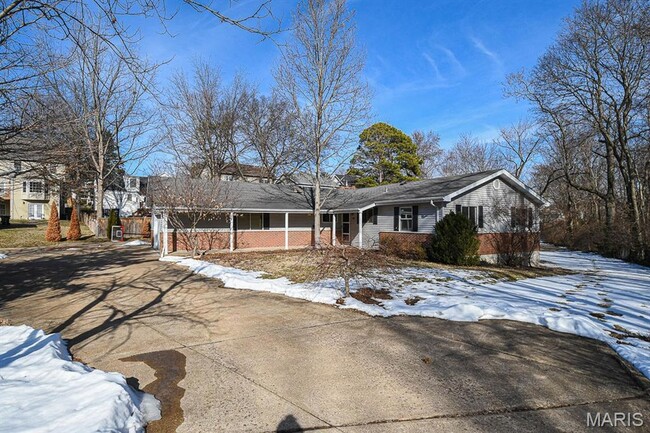 Building Photo - 925 Moreland Ave