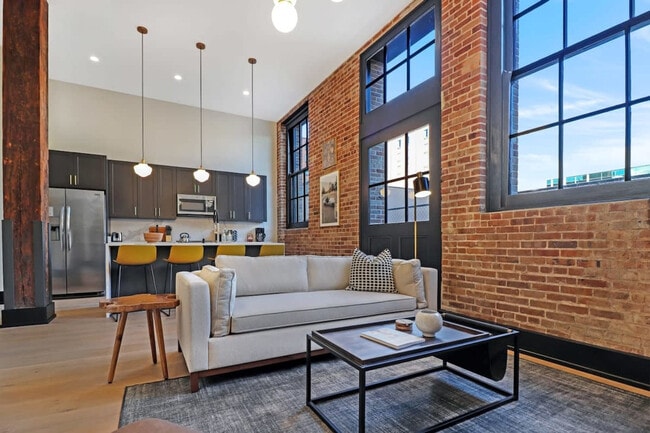 Photo - 1148 S Peters St Unit ID1268746P