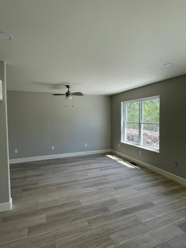 Floor Plan - Genesee St./ 1 car garage