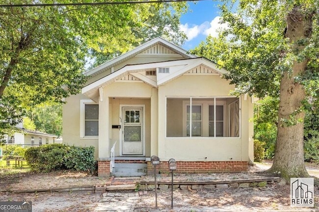 Building Photo - 1926 Howard Ave Unit A