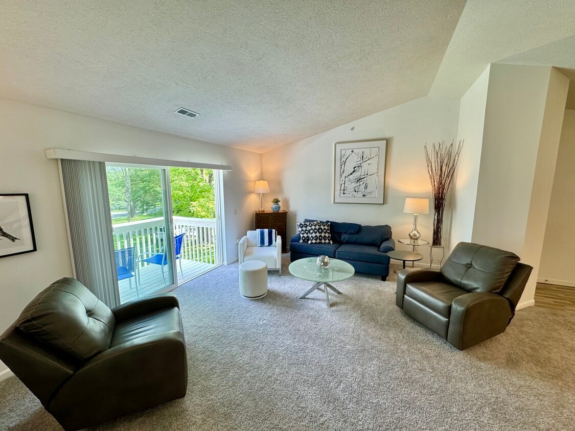 Floor Plan - Furnished 2BR,2BA 