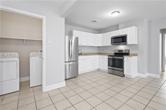 Photo - 8521 Palm St Unit 1