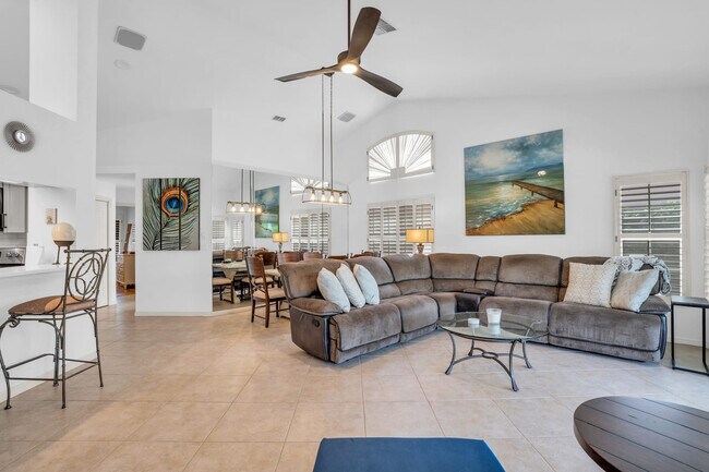 Photo - 2851 Mizzen Way Unit FL1-ID1049741P