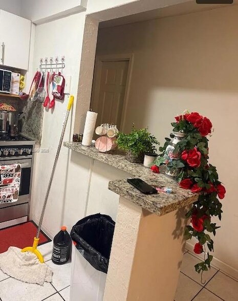 Photo - 1330 W 54th St Unit 221C