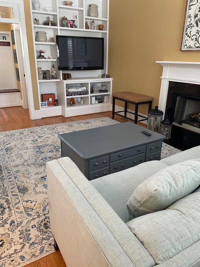 Building Photo - 642 21st St S Unit ID1234727P