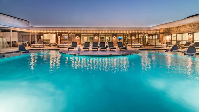 Swimming Pool - Ayla Stonebriar