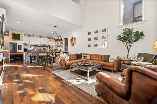 Photo - 510 SE Tourmaline Mews Unit ID1221914P