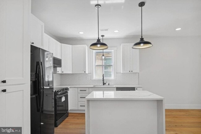 Photo - 1524 W Street SE Unit