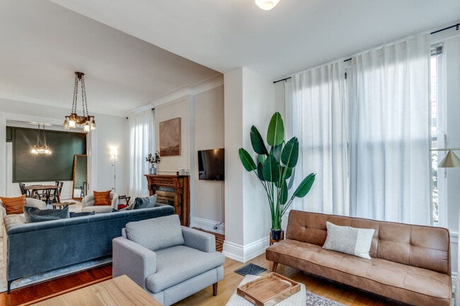 Photo - 351 Thrall St Unit ID1234536P