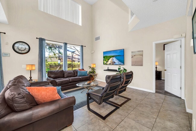 Building Photo - 8538 Sunrise Key Dr Unit SI ID1622421P