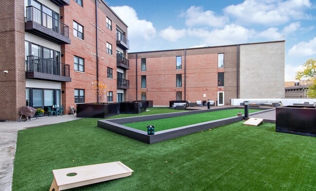 Photo - Nine+Eighteen