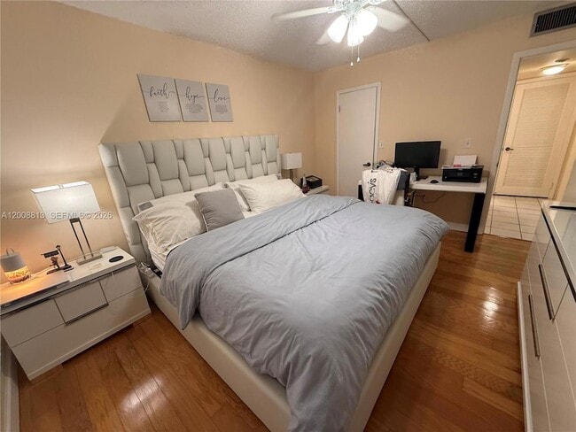 Photo - 9270 Fontainebleau Blvd Unit 102