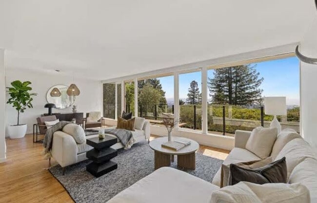 Photo - 1072 Keeler Ave Unit ID1364156P