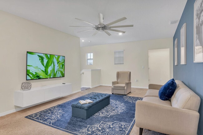 Photo - 7511 Oakmoss Loop Unit ID1044691P