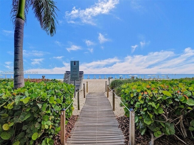 Photo - 15901 Collins Ave Unit 2807