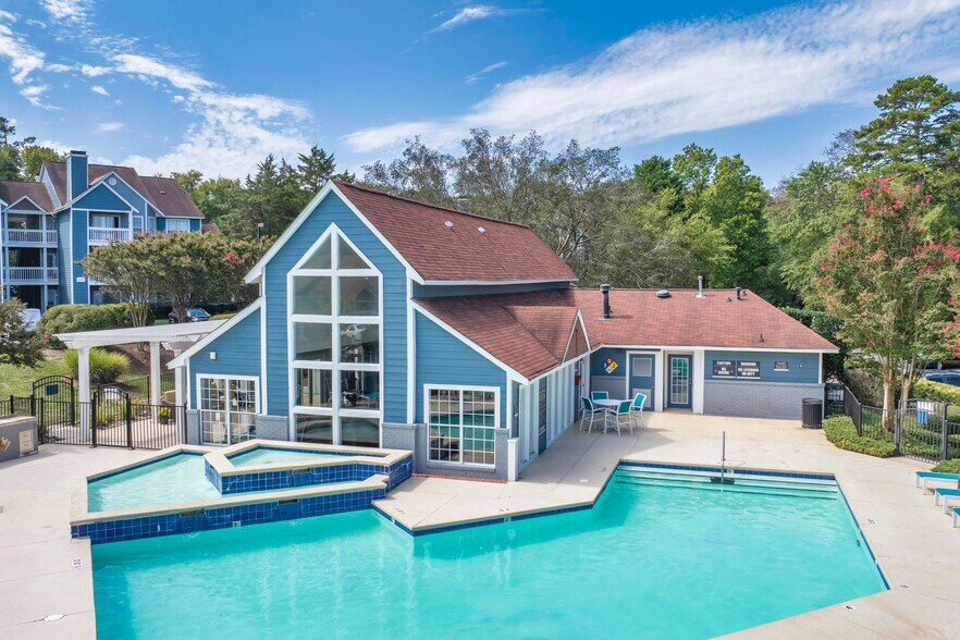 Canopy at Baybrook Apartments Charlotte, NC | CorporateHousing