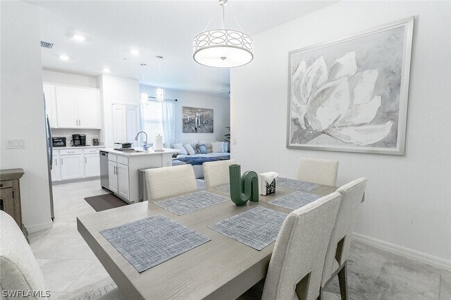 Photo - 5749 Double Eagle Cir Unit 4531