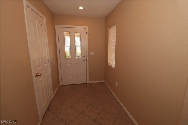 Photo - 5940 Feral Garden St