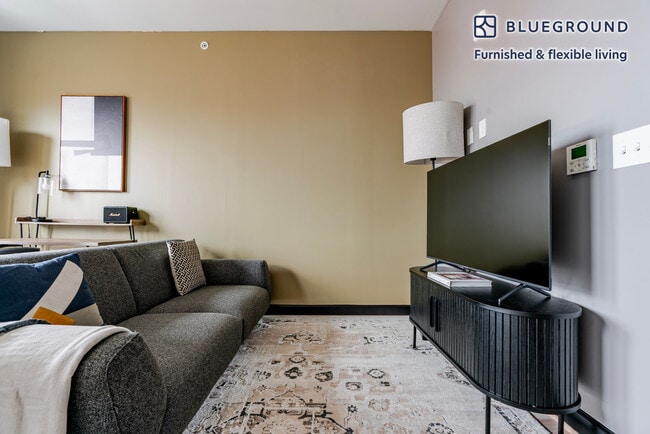 Photo - 1313 L St NW Unit PL FL10-ID1260
