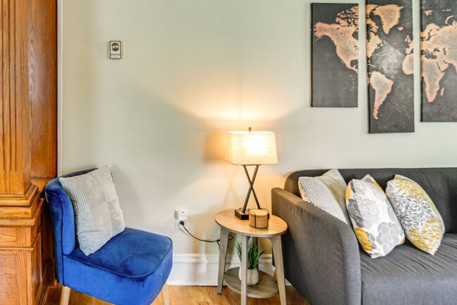 Photo - 129 W Broad St Unit SI FL1-ID1596246P