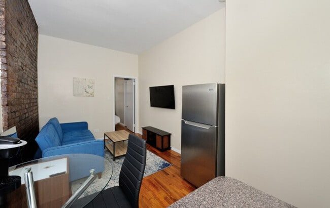 Photo - 348 E 34th St Unit SI ID1323982P