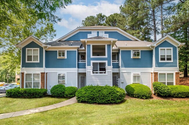 Photo - Crestline Cary