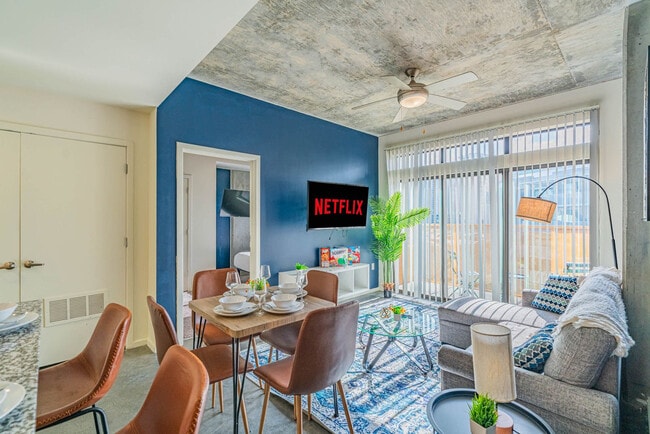 Photo - 333 E Roosevelt St Unit ID1388725P