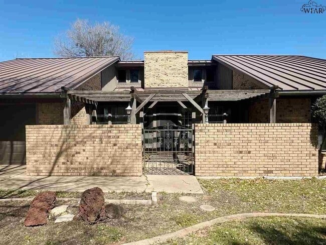 Photo - 1908 Club View St