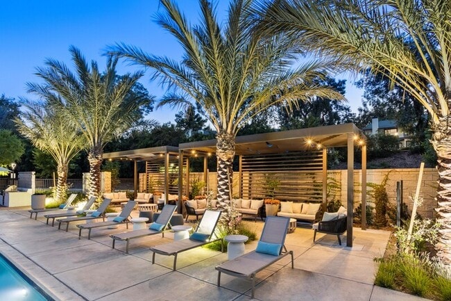 Building Photo - Promenade Terrace