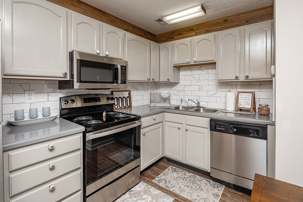2b-1.png - 2 bedroom, 1 bath