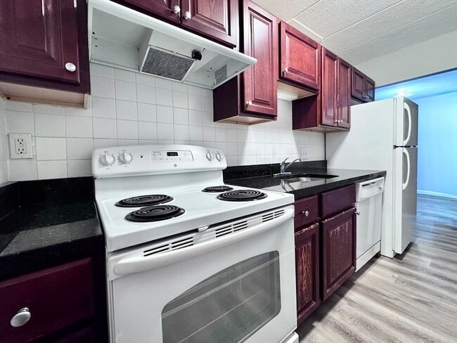 Photo - 60 Pleasant St Unit 206