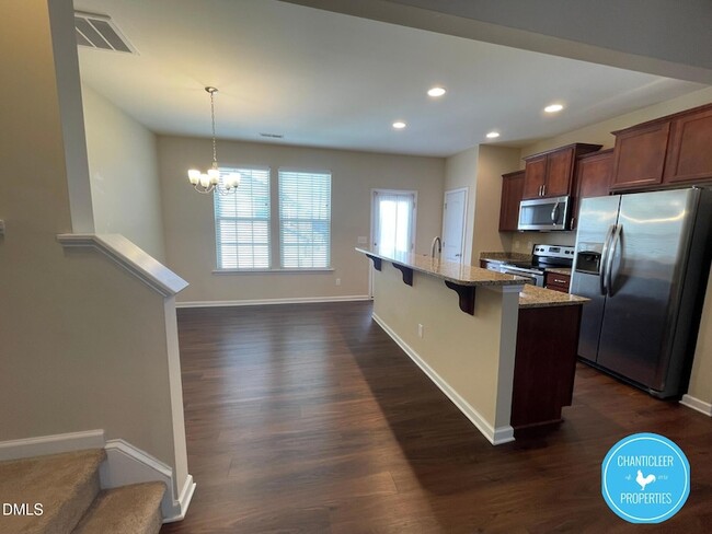 Photo - 17 S Grey Abbey Dr