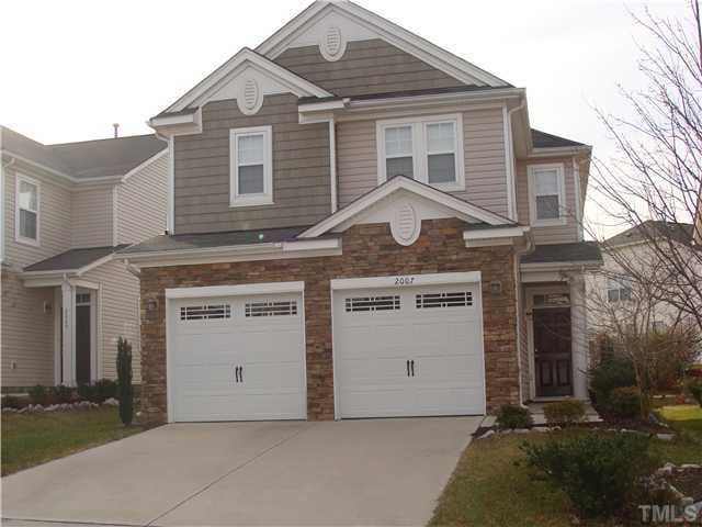 Building Photo - 2007 Remington Oaks Cir