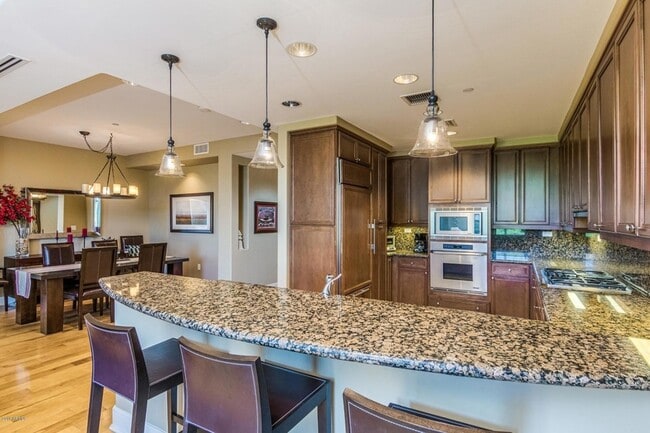 Photo - 2211 E Camelback Rd Unit 207