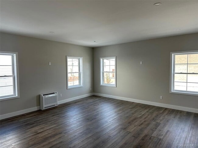 Photo - 90 Greenwich Ave Unit 201