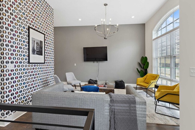 Building Photo - 3206 West End Cir Unit ID1051656P