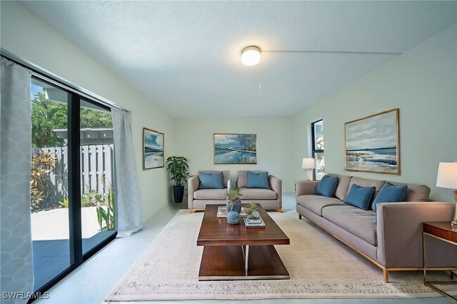 Photo - 17455 Overhill Dr