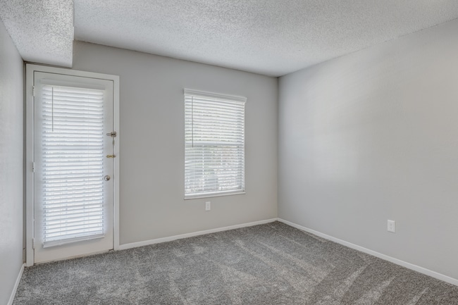 The Life at Highland Village-POI-005.jpg - Life at Highland Village