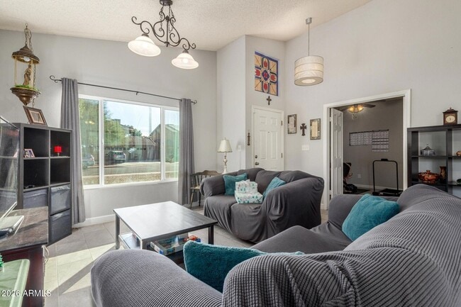 Photo - 5210 E Elmwood Cir