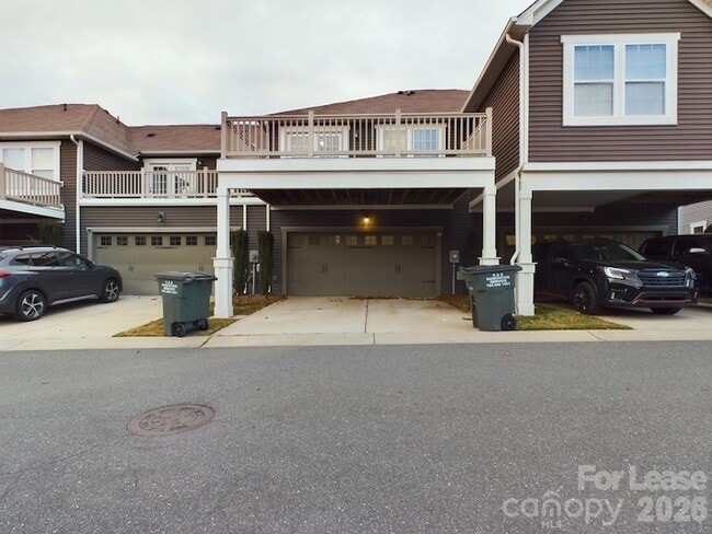 Building Photo - 6624 Berewick Commons Pkwy