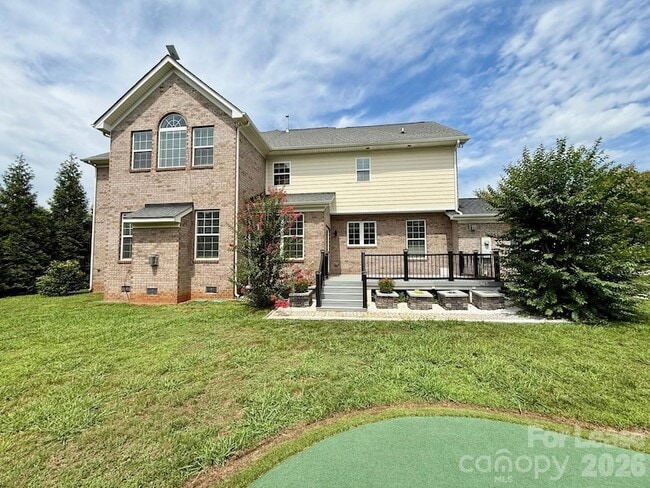 Building Photo - 1009 Providence Forest Dr