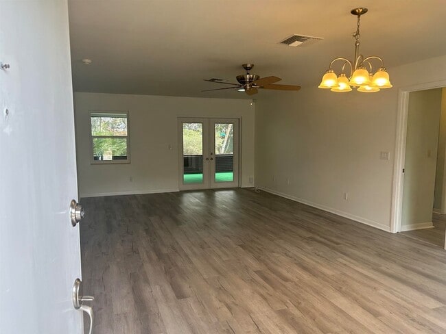 Photo - 289 Deltona Blvd