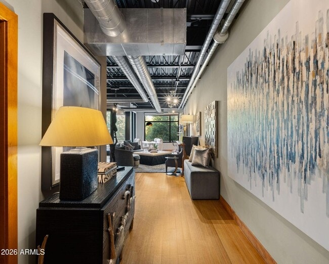 Photo - 4020 N Scottsdale Rd