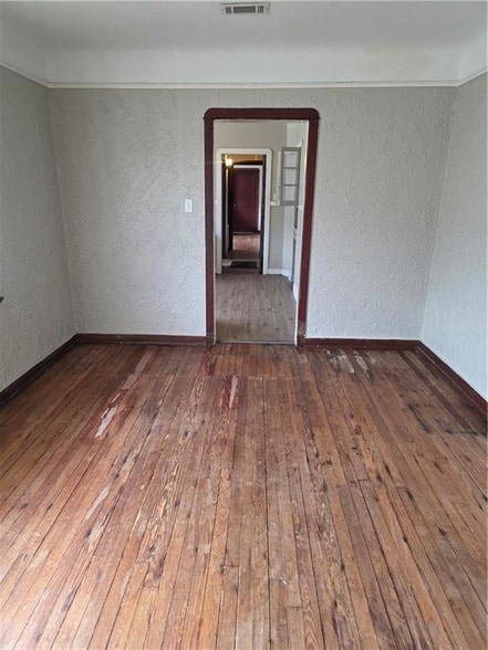 Photo - 2520 Leonidas St