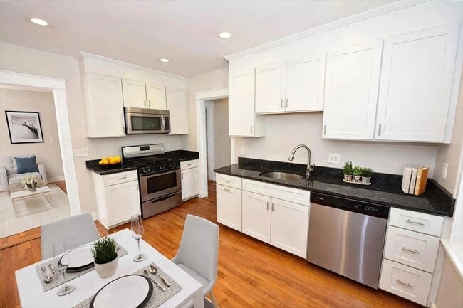 Photo - 9 Bailey St Unit 3
