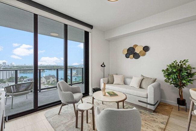 Building Photo - 7144 Byron Ave Unit SI FL15-ID1327989P