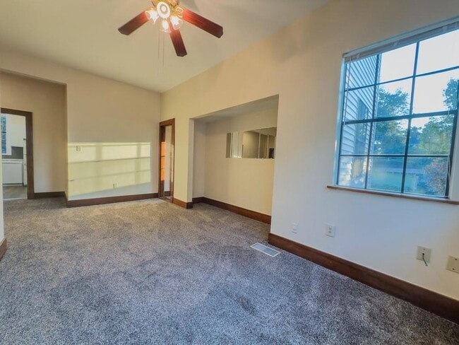 Photo - 2229 Napoleon Ave Unit B