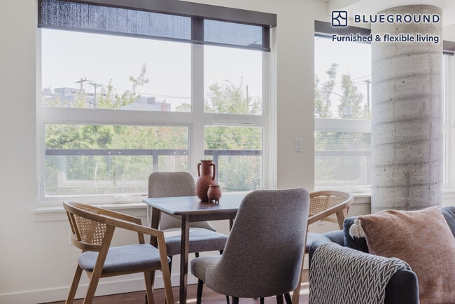 Photo - 330 3rd Ave W Unit FL2-ID763