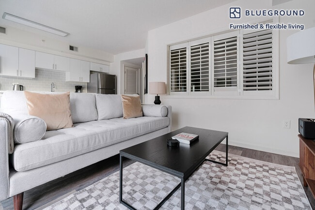 Photo - 1301 M St NW Unit FL8-ID1219