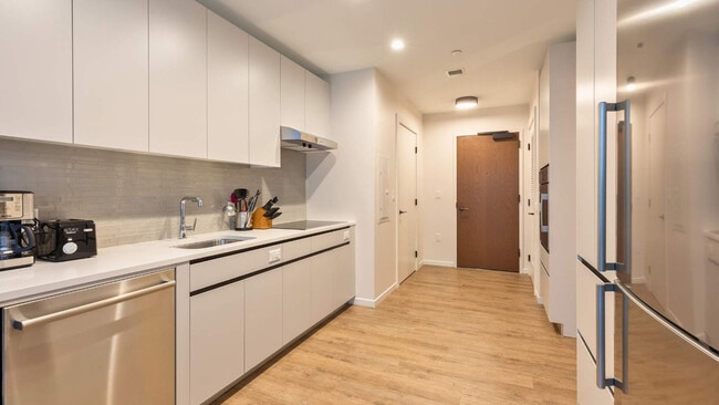 Photo - 131 Seaport Blvd Unit SI FL9-ID1389217P
